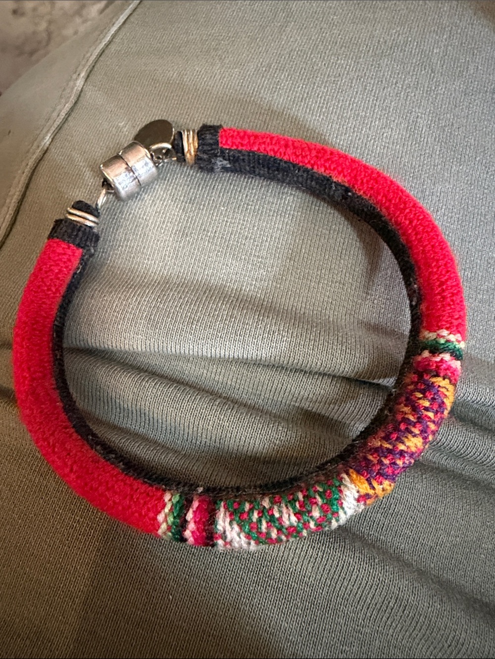Gypsies & Debutantes Serapes Magnet Bracelet